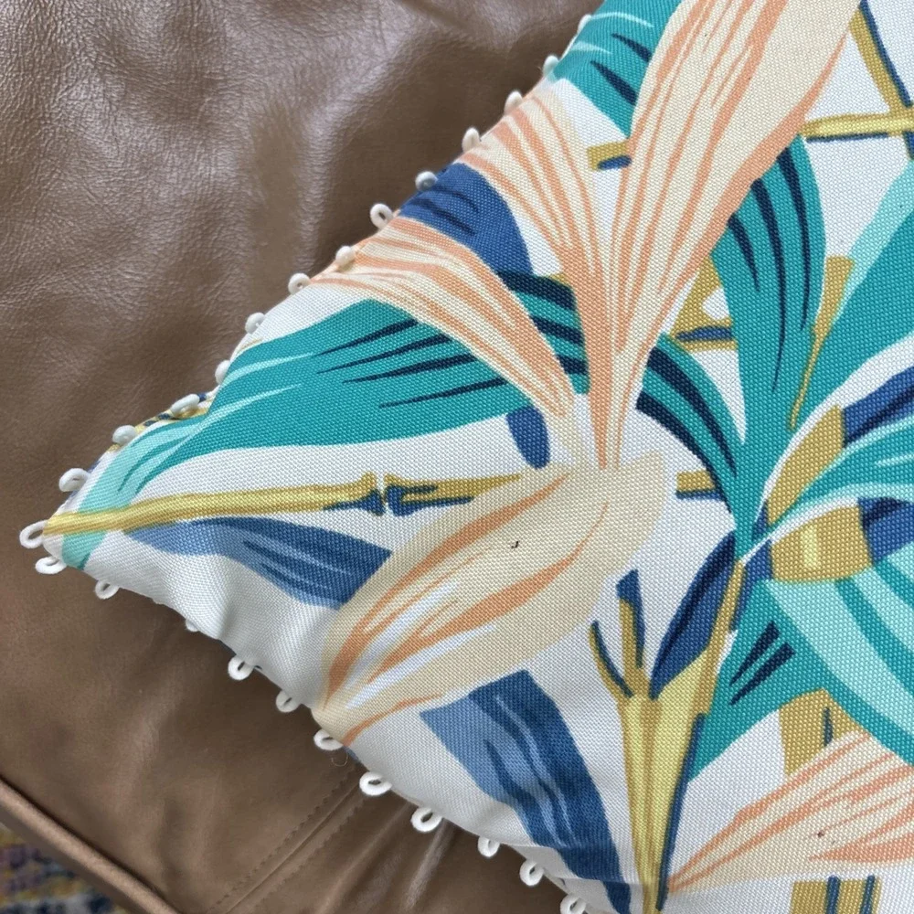 allen + roth‎ Floral Off-white Square Summer Tropical Throw Pillows Lot of 2 EUC